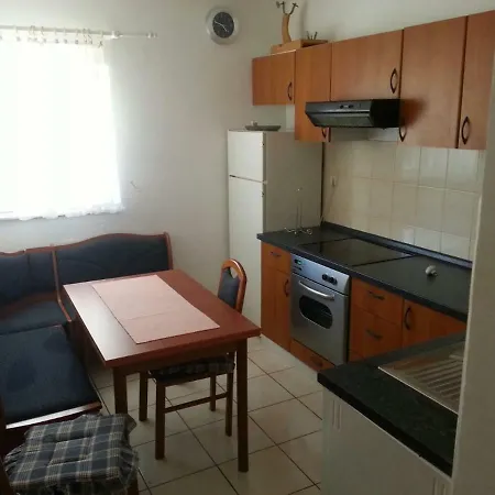 Stone House Apartment